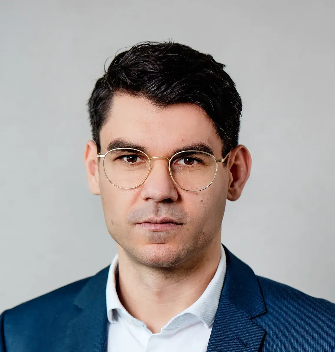 Elias Priesching, VP of Sales